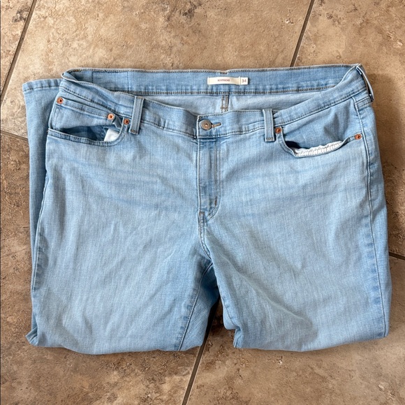 Levi's Light Blue Denim Boyfriend Jeans - Picture 3 of 7